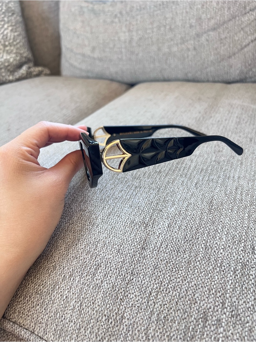 Bvlgari Calla BV40049I Black Oval Sunglasses with Gold Accent - Picture 6 of 8